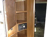 2016 Coachmen Freedom Express Photo #24