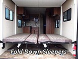2016 Coachmen Freedom Express Photo #7