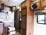 2016 Coachmen Freedom Express Photo #10