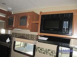 2016 Coachmen Freedom Express Photo #10