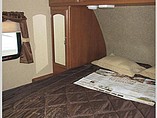 2016 Coachmen Freedom Express Photo #17