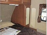 2016 Coachmen Freedom Express Photo #18