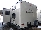 2015 Coachmen Freedom Express Photo #8