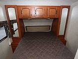 2010 Coachmen Freedom Express Photo #20