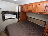2010 Coachmen Freedom Express Photo #22