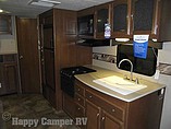 2015 Coachmen Freedom Express Photo #10