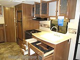 2015 Coachmen Freedom Express Photo #11