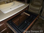 2015 Coachmen Freedom Express Photo #18