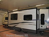 2015 Coachmen Freedom Express Photo #25