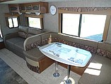 2015 Coachmen Freedom Express Photo #6