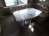 2016 Coachmen Freedom Express Photo #12