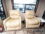 2016 Coachmen Freedom Express Photo #7