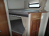 2015 Coachmen Freedom Express Photo #19