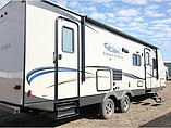 2015 Coachmen Freedom Express Photo #19