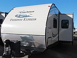 15 Coachmen Freedom Express