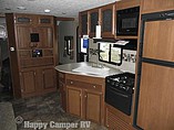 2015 Coachmen Freedom Express Photo #6