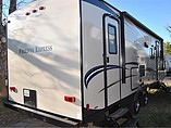 2015 Coachmen Freedom Express Photo #13