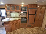 2015 Coachmen Freedom Express Photo #22