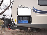 2015 Coachmen Freedom Express Photo #6
