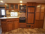 2015 Coachmen Freedom Express Photo #15