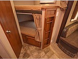 2015 Coachmen Freedom Express Photo #23