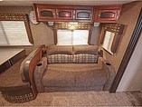 2015 Coachmen Freedom Express Photo #28