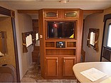 2015 Coachmen Freedom Express Photo #30