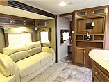 2015 Coachmen Freedom Express Photo #13