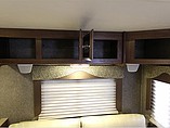 2015 Coachmen Freedom Express Photo #16