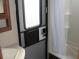2015 Coachmen Freedom Express Photo #36