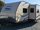 2015 Coachmen Freedom Express Photo #3