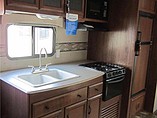 2015 Coachmen Freedom Express Photo #9