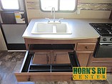 2015 Coachmen Freedom Express Photo #10