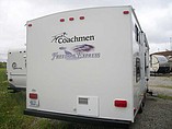 2010 Coachmen Freedom Express Photo #3