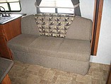 2010 Coachmen Freedom Express Photo #11