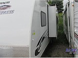 2010 Coachmen Freedom Express Photo #4
