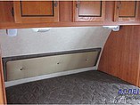 2010 Coachmen Freedom Express Photo #13