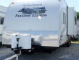 2011 Coachmen Freedom Express Photo #7