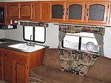 2010 Coachmen Freedom Express Photo #3