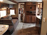 2015 Coachmen Freedom Express Photo #12