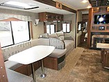 2016 Coachmen Freedom Express Photo #15