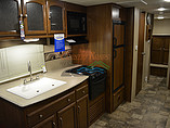 2016 Coachmen Freedom Express Photo #12