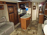 2015 Coachmen Freedom Express Photo #13