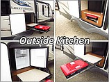 2015 Coachmen Freedom Express Photo #29