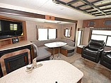 2016 Coachmen Freedom Express Photo #9