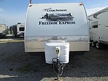 2012 Coachmen Freedom Express Photo #3