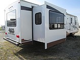 2012 Coachmen Freedom Express Photo #5