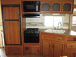2012 Coachmen Freedom Express Photo #8