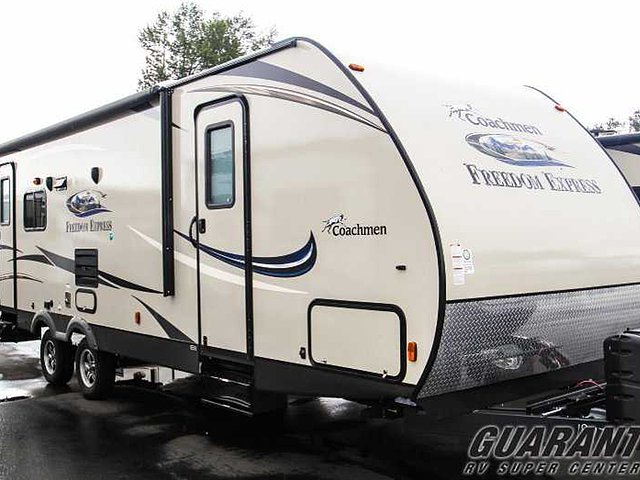2016 Coachmen Freedom Express Photo