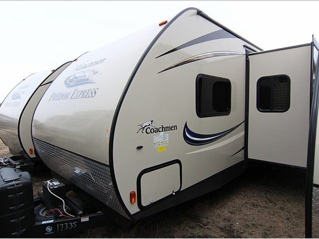 15 Coachmen Freedom Express